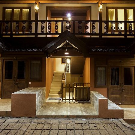 Kaular Atithis Grand Kokan Resort Ganpatipule Exteriör bild