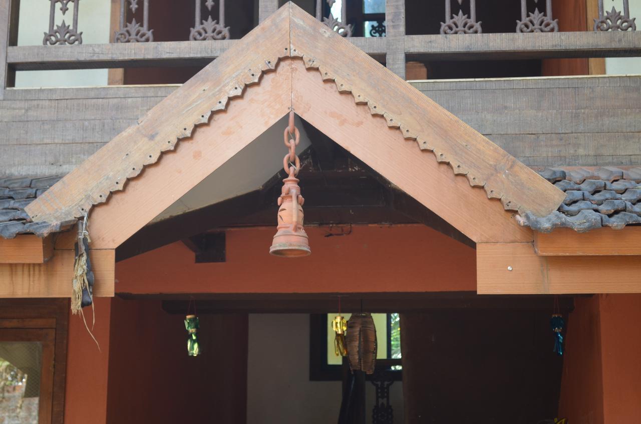 Kaular Atithis Grand Kokan Resort Ganpatipule Exteriör bild